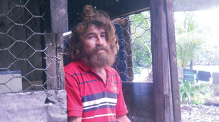 Alvarenga después de que lo encontraran